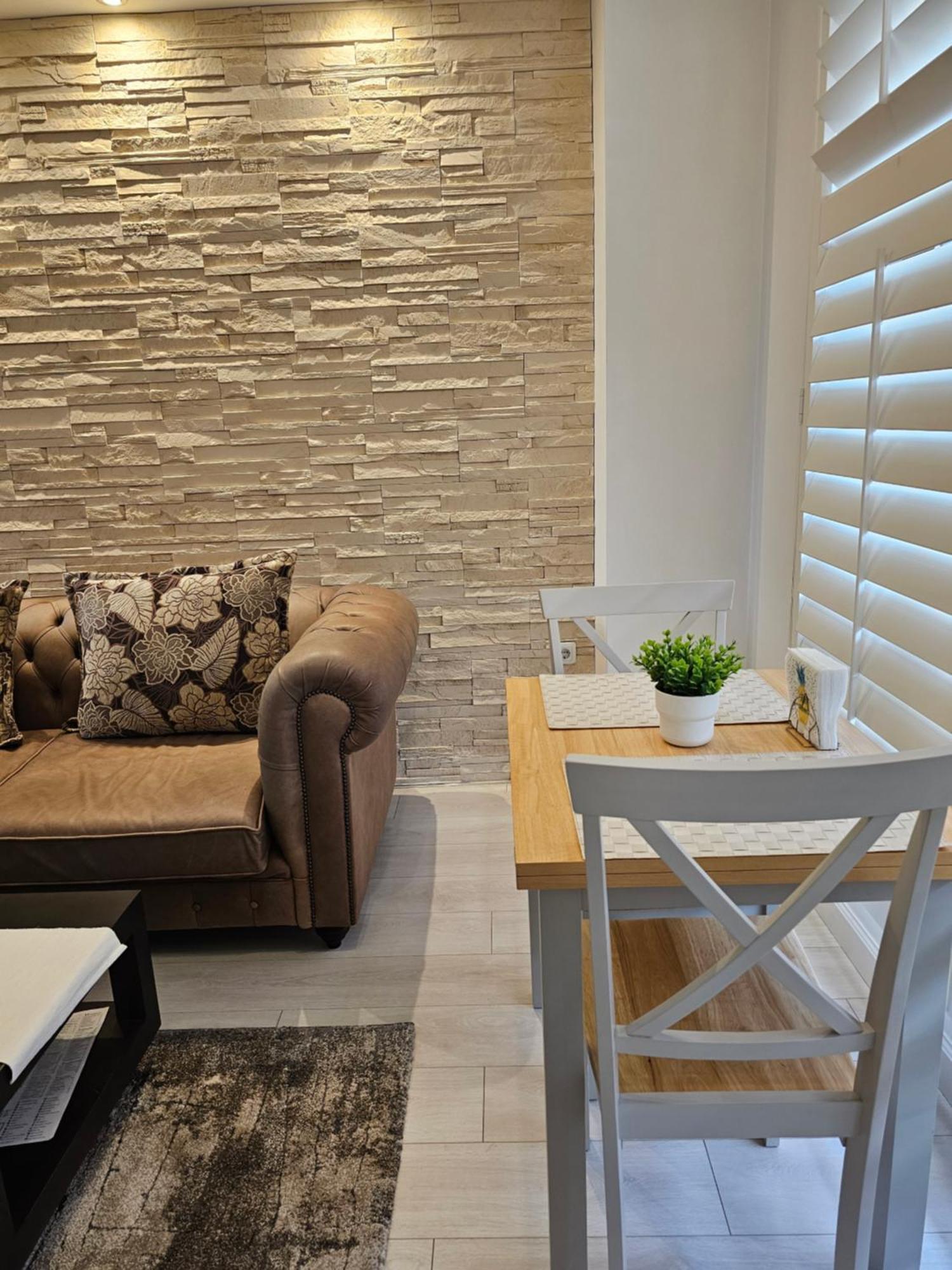 Apartment Center-near Old Town,kapana,free Parking And High Speed Wi-fi